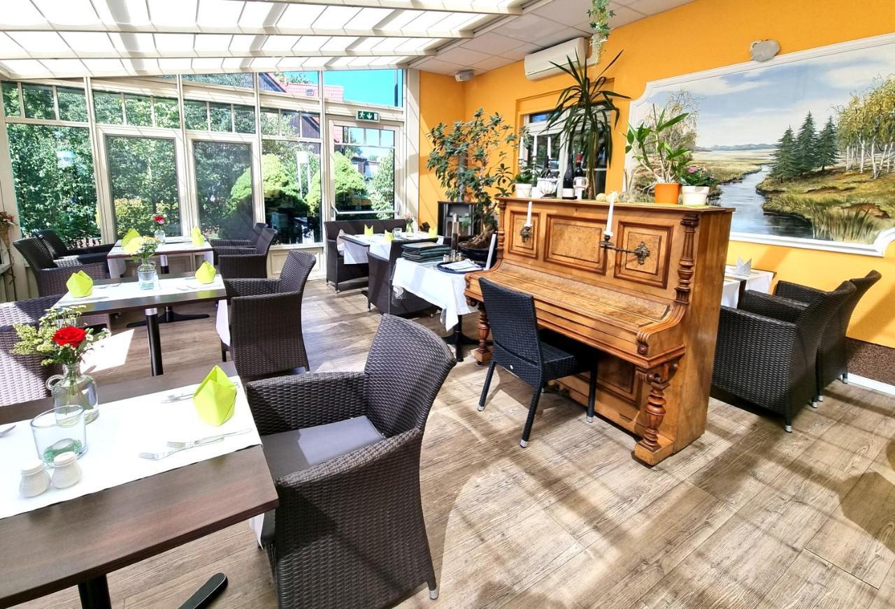Flair Hotel Reuner Zossen Exteriör bild