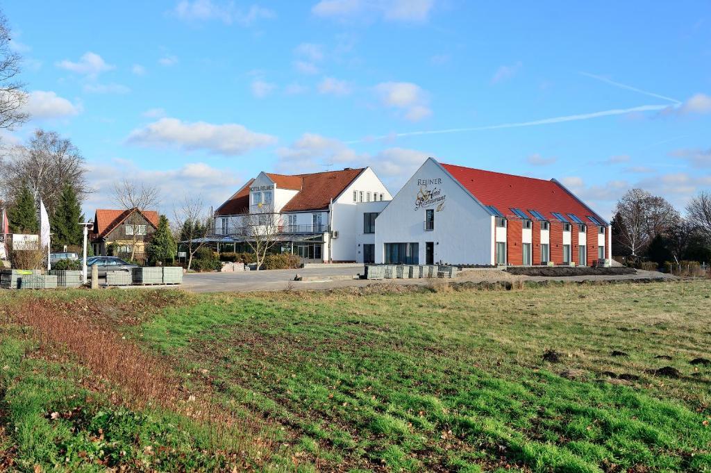 Flair Hotel Reuner Zossen Exteriör bild